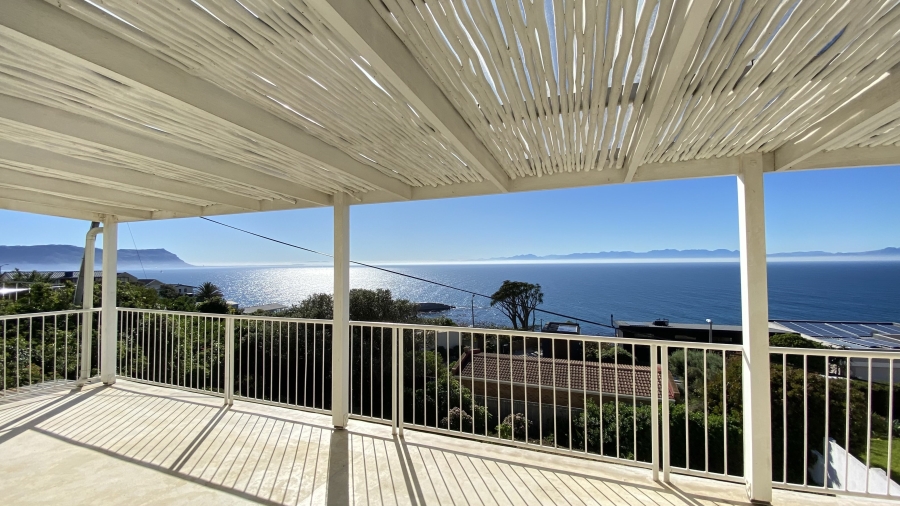 3 Bedroom Property for Sale in Murdock Valley Western Cape